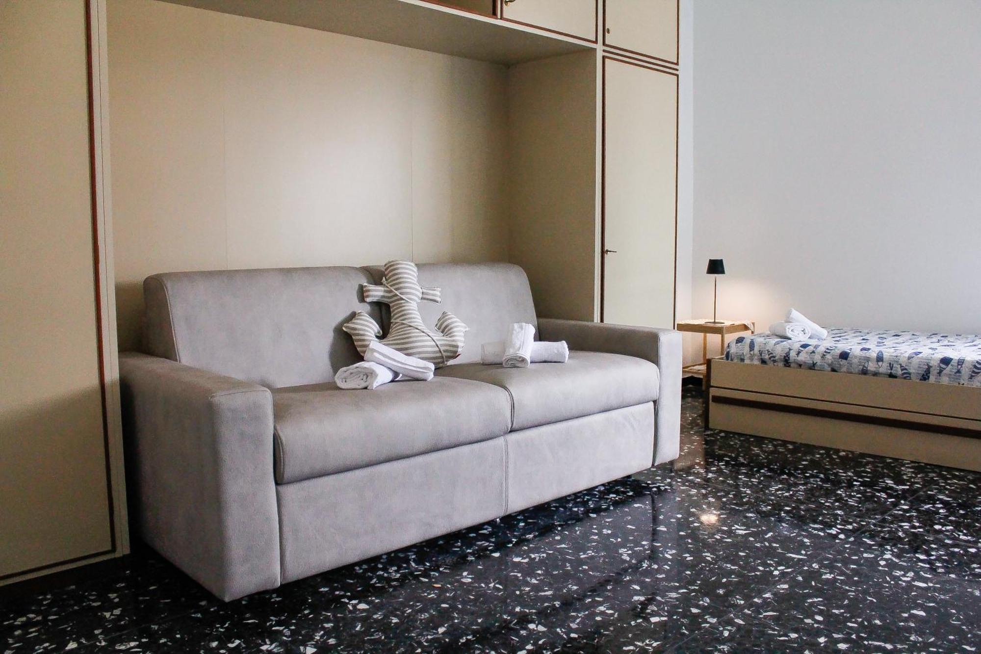 Casa Mariuccia - A Due Passi Dal Mare Lägenhet Savona Exteriör bild